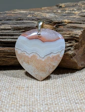 Hand Polished Iowa Keswick Agate Cabochon Pendant 31x30mm
