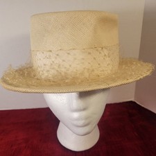 Vtg 30s 40s Lady's Straw Boater Hat Ribbon Band Off-white With Veil Small