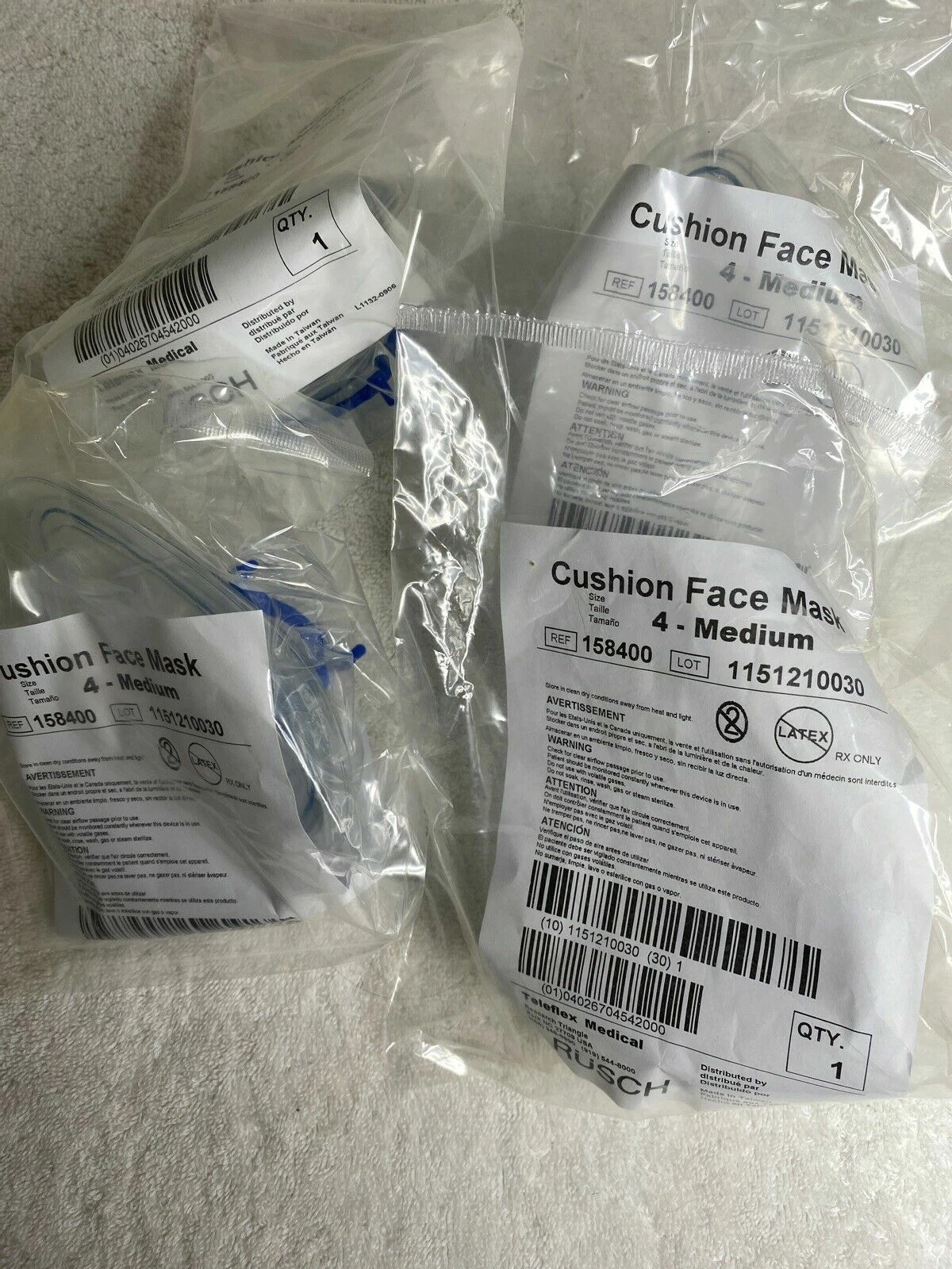 Lot of 4 New Sealed Rusch 158400 Cushion Face Masks With Valve Size 4 (Medium)