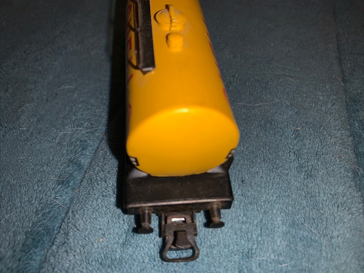 Marklin 4502 HO Scale Kesselwagen Shell Boiler Tank Car W/ Orange