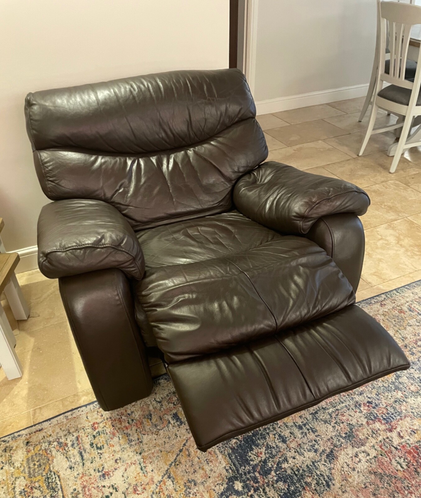 2 leather recliner chairs eBay