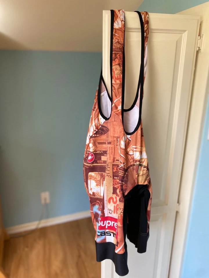 Kit de ciclismo Supreme X Castelli Foto 4 de 4