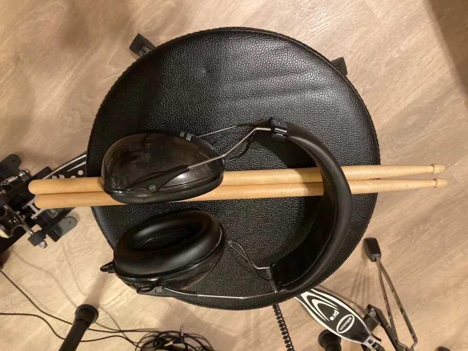 Millenium e-drum-set MPS-600 300€ VB - Bild 3 von 4