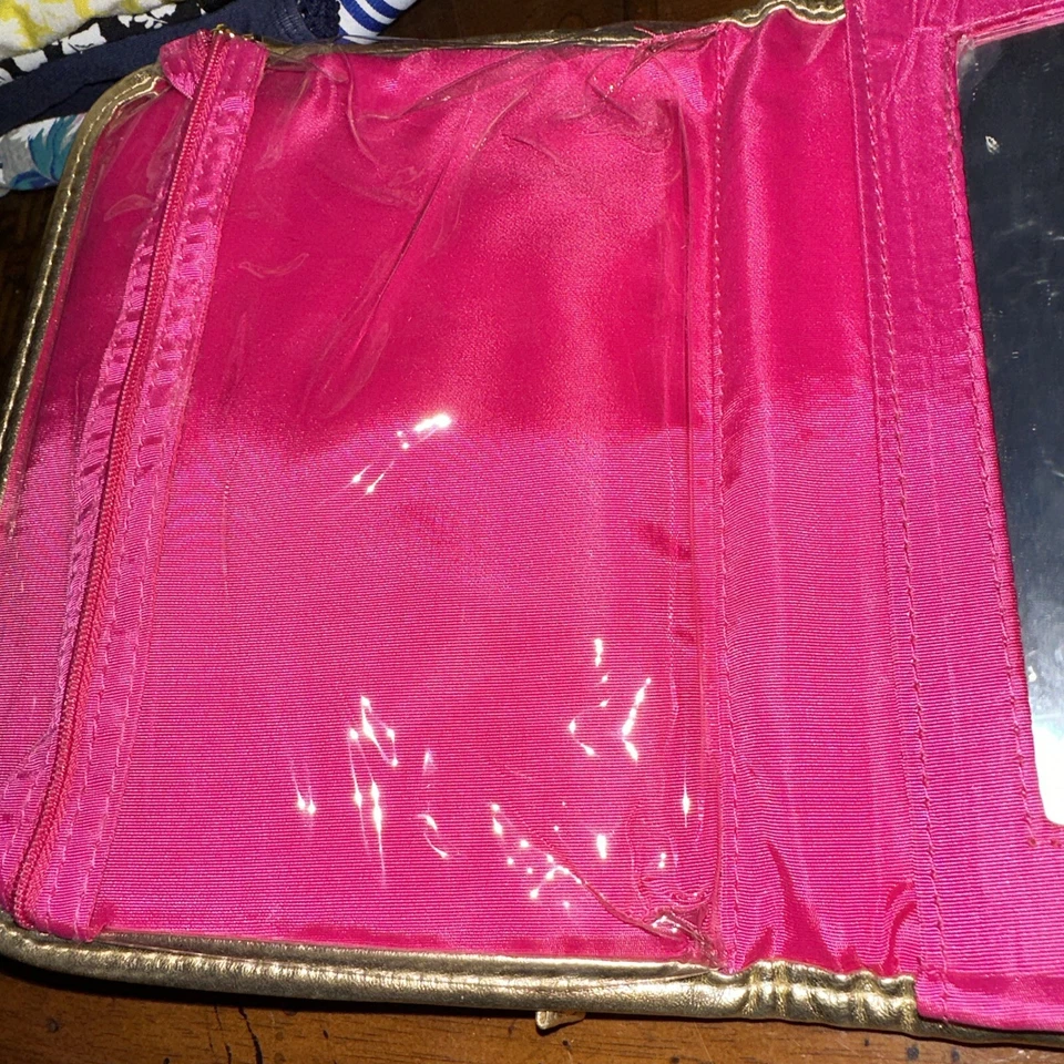 Bolsa de Maquillaje Cosméticos de Viaje Tarte Púrpura y Dorada Como Nueva Sin Etiquetas Foto 4 de 4