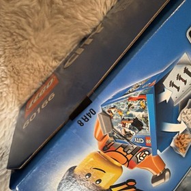 LEGO CITY: Coast Guard Heavy-Duty Rescue Helicopter (60166) Retired 2018 NIB