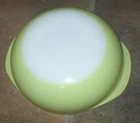 Vintage PYREX Lime Green #024 Mixing Serving Bowl 2 Quart Handles Bright MCM