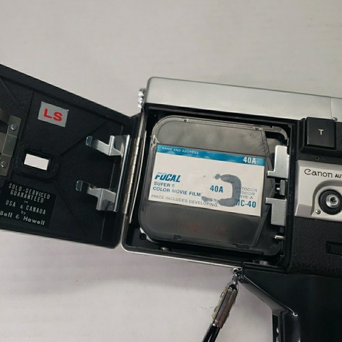 Vintage Canon 518 Super 8 Black Movie Camera With Canon Case Strap Tested READ** - Picture 10 of 24