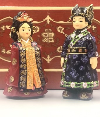 Korean Imperial Folk Figures King Queen DANISL Wedding Cake Topper (A4)