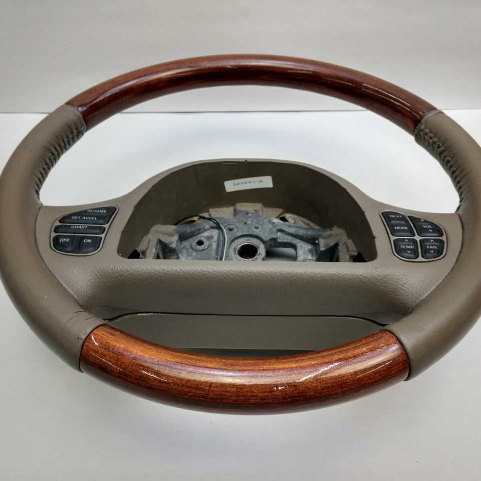 Volante Lincoln Town Car 2003 2004 madera grano cuero tostado Foto 2 de 4