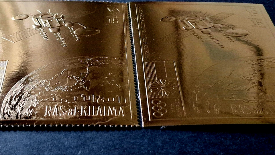 2 Selos de Ouro SPACE 1972 perf + imperf MNH - Ras Al Khaima Alemanha Olimpíadas - Imagem 2 de 4