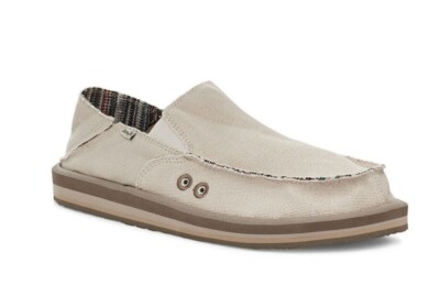 New SANUK Men display picture 2