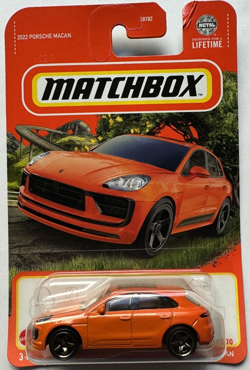 Matchbox 2024 2022 Porsche Macan 11/100