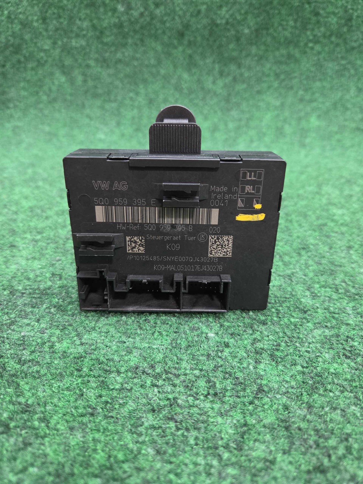 2017-2020 Audi A3 Quattro Left / Right Rear Door Control Unit Oem 5q0959395e