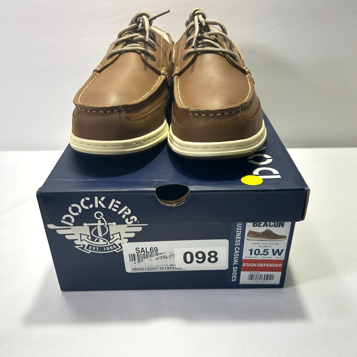 Dockers 90-3902 Mens Oxford Shoes Size 9.5M Business Casual Brown Leather Lug Men main image 3