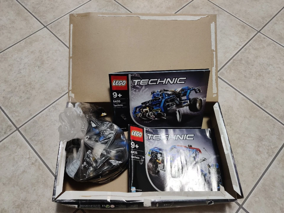 LEGO 8435, foto 2 di 3