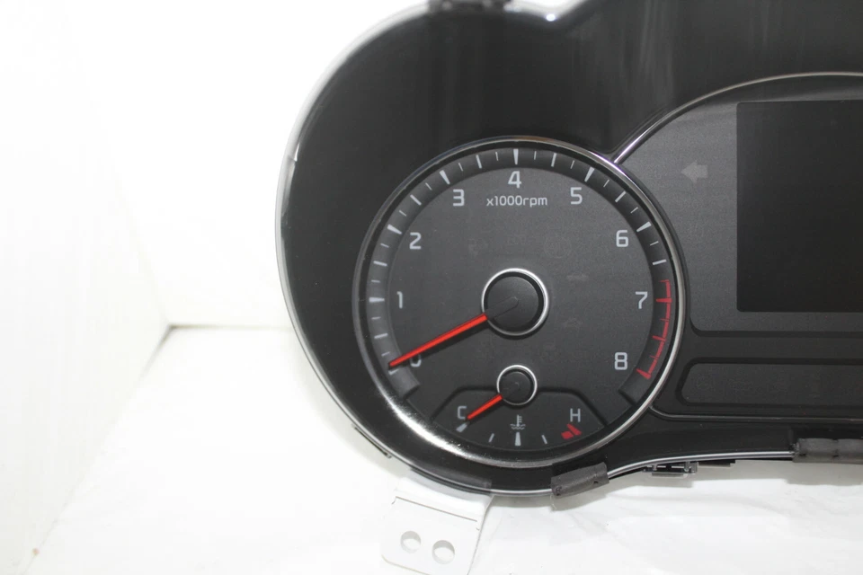 Cuadro de instrumentos velocímetro 2014 2015 2016 Kia Forte indicadores 46.892 millas Foto 3 de 4