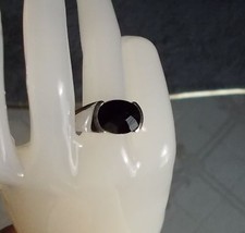 GENUINE BLACK AGATE SOLITAIRE .925 STERLING SILVER RING, SIZE 7.5, NEW IN BOX