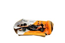 Burago F1 McLaren MCL38 Diecast Model 1/43 Formula 1 Lando Norris/Oscar Piastri
