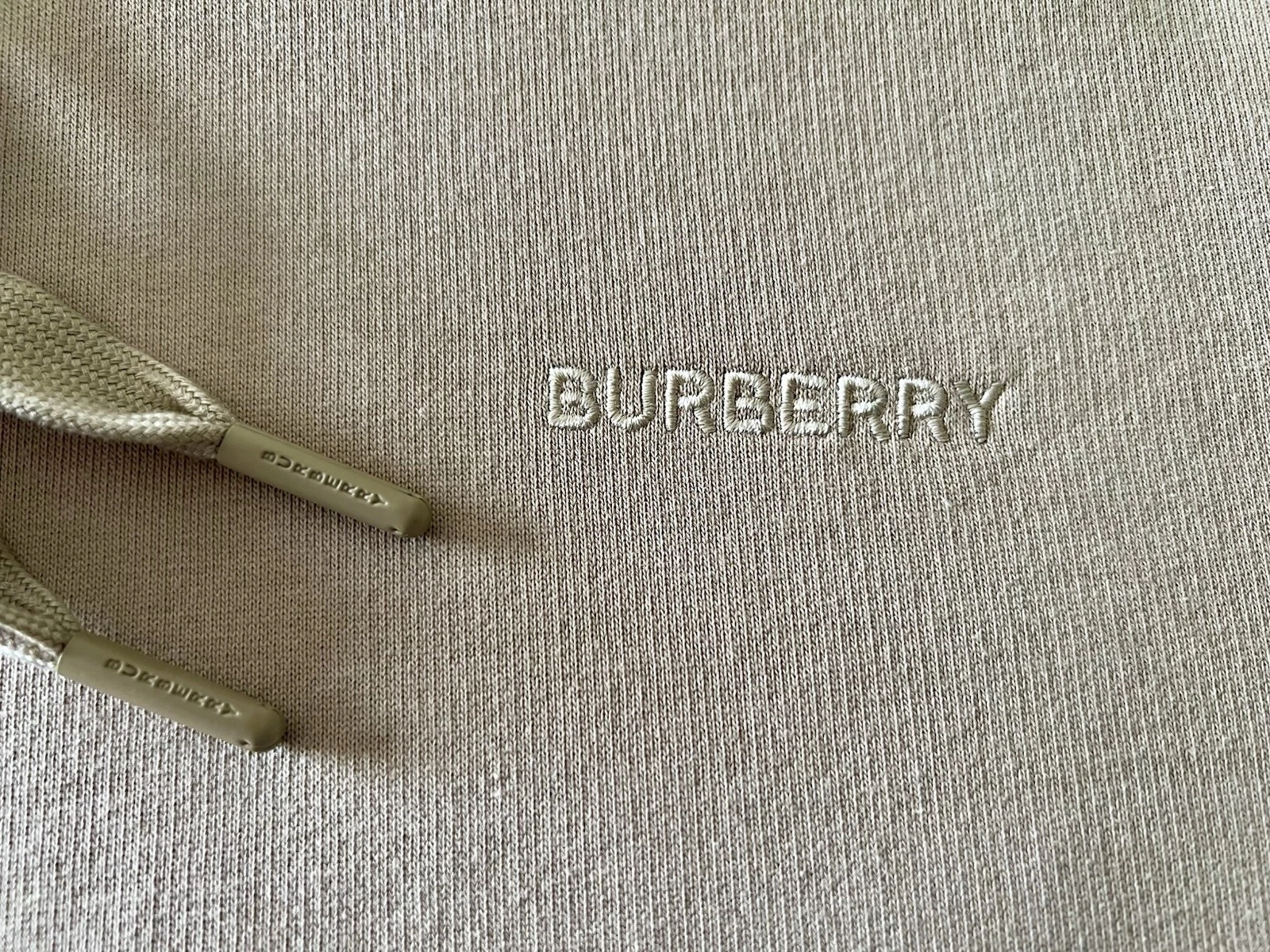 Felpa con cappuccio Burberry taglia XL *come nuova*