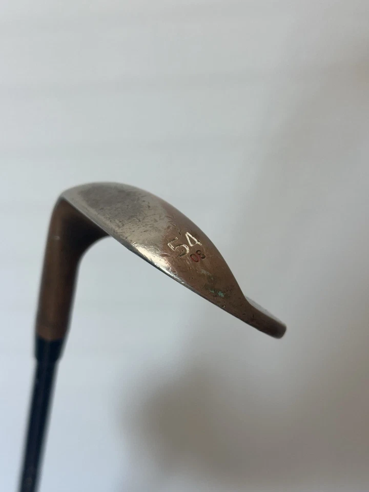 Titleist Vokey Sm6 Bronze M-Grind 54-08 Wedge Dynamic Gold Tour Issue X-Flex - Image 4 of 4