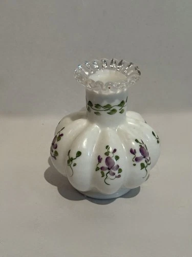 VTG Fenton Hand Painted Silvercrest Glass "Violets in the Snow" Ruffled 4” Vase