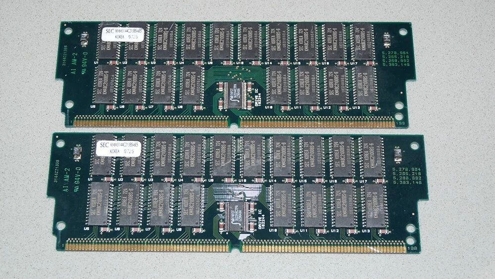 445892_4