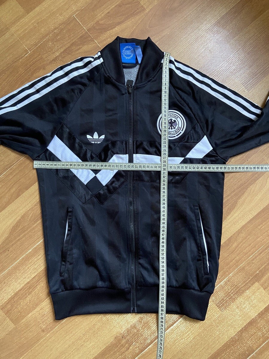 GERMANY RETRO STYLE FOOTBAL SOCCER TRACK JACKET ADIDAS AJ8020 sz M