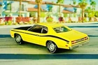 Muscle Car 1971 Plymouth 340ci V8 Duster Sport Coupe 1/64 Scale Limited Edit A