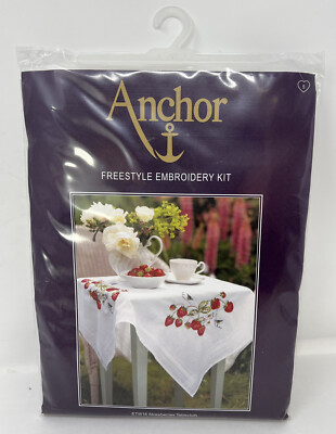 JP Coats Anchor Freestyle Embroidery Kit Strawberries Tablecloth 31.5'' x 31.5''