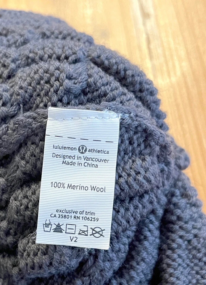 Gorro Lululemon Merino lã viseira - Cinza/azulado - Imagem 3 de 3
