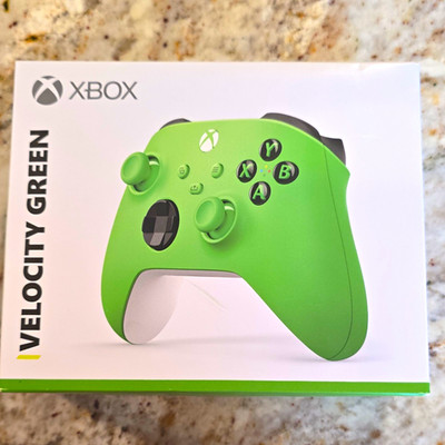 Microsoft Xbox Wireless Controller Wireless Velocity Green for Xbox Series X|S