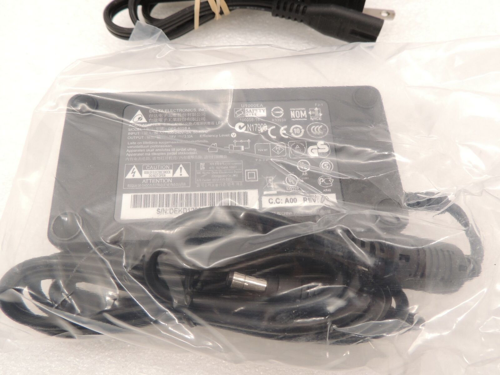 New Delta Electronics DPS-60SB A Power Supply Adapter 18Vdc 3.33A Round Plug