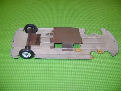 RICHARD CITROEN DS 19 TELEGUIDEE 1/18 CHASSIS AVEC ROUES ARRIERE D'ORIGINE - Photo 1/4