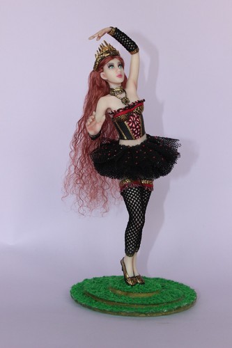 OOAK doll Roxana, fairy, polymer clay sculpture, by Diana Genova - Picture 7 of 22