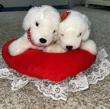 Heartwarmers Plush Carlton Cards Puppies Dogs Heart Pillow Lace Valentine’s Day