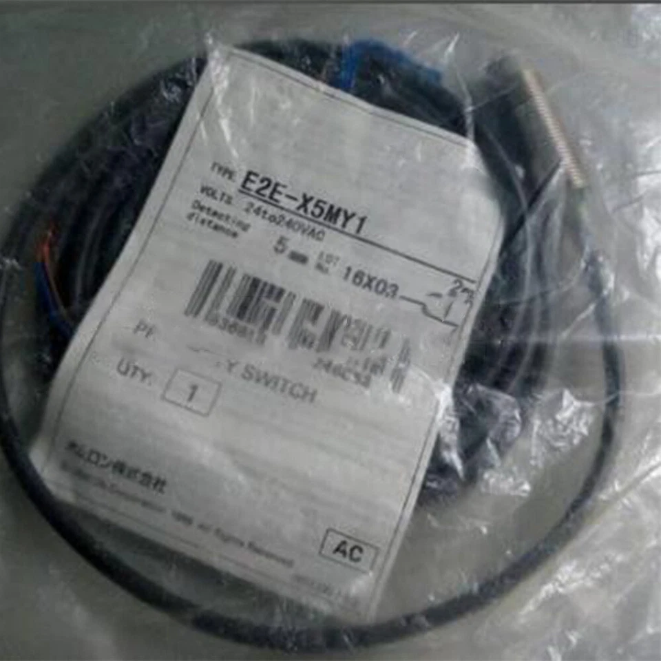 1 PCS NEW IN BOX OMRON E2E X8MD1 M1G Z proximity switch