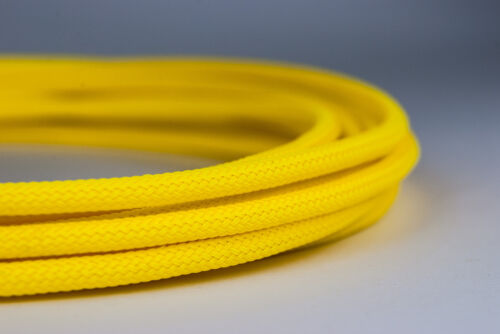 10 meters Shakmods Round 4 mm High Density UV Yellow Braided Expandable Sleeving - Picture 1 of 2