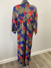 vintage christian dior SIZE SMALL. Vibrant Floral Lounge Long Caftan