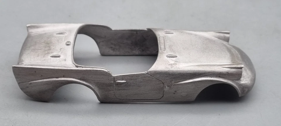 Modellautos Bausatz 1:43 Wills Finecast Daimler SP 250 OVP - Bild 3 von 4