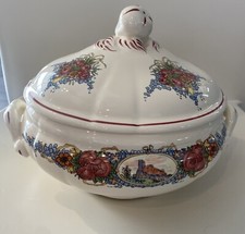SARREGUEMINES belle soupière