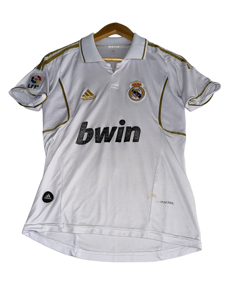 Adidas Real Madrid Jersey #10 Özil Football Size 14 Champion Adidas Real Madrid Jersey #10 Özil Football Size 14 Champion