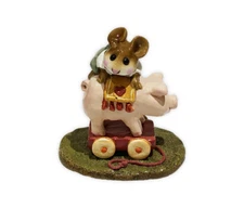 Wee Forest Folk M-186 High on the Hog (Retired)