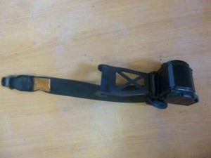 VW Golf III Sicherheitsgurt Gurt Hinten Links 1H4857805A