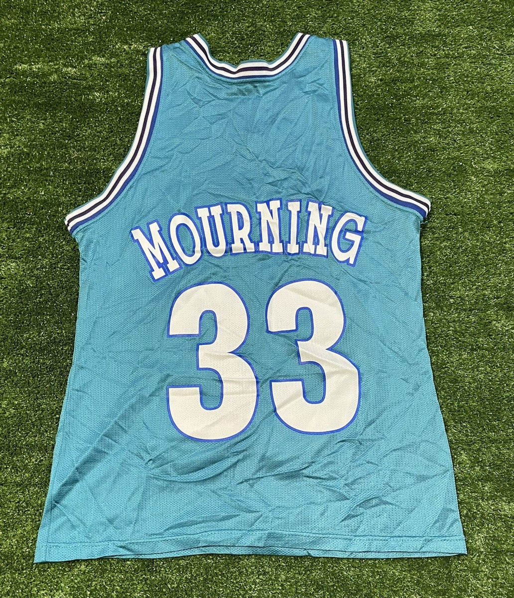 Vintage Champion Charlotte Hornets Basketball Jersey #33 Mourning