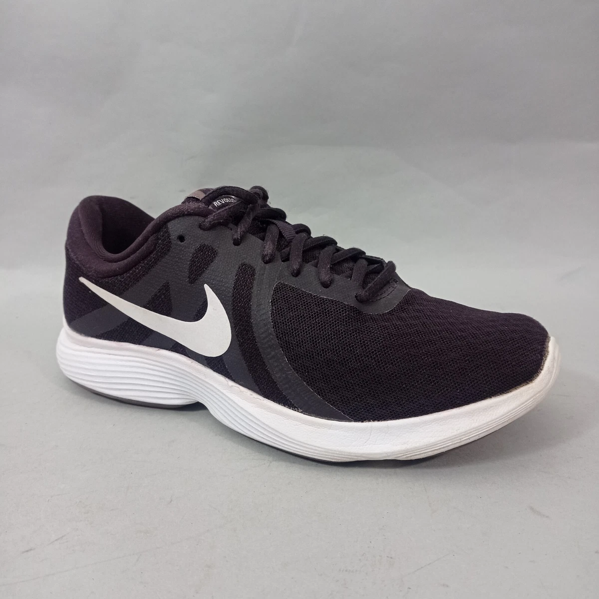 Nike revolution 4 womens best sale trainers