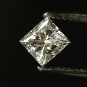 Natural Loose GIA certified .92ct SI2 I princess diamond 5.40x5.12x3.87mm fancy
