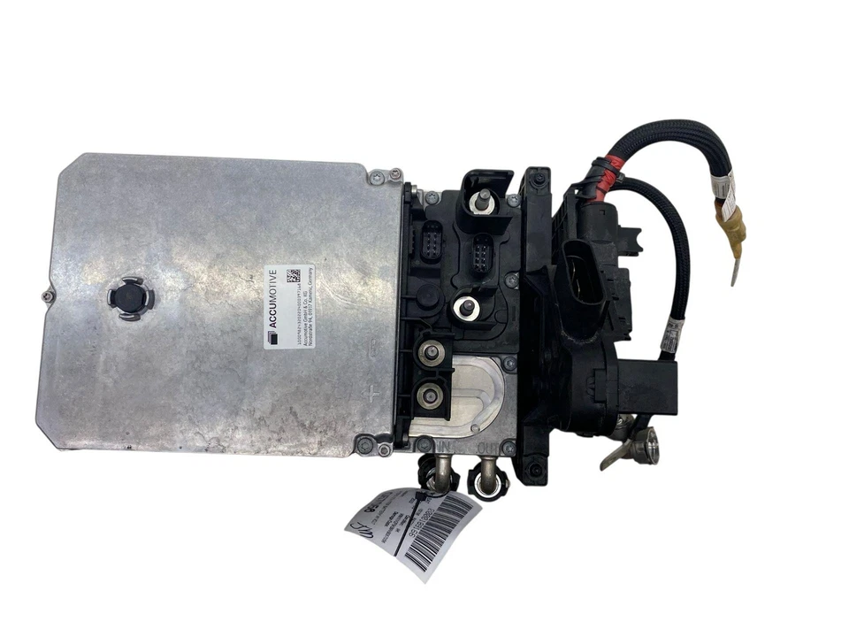 MERCEDES E450 SEDÁN W213 2021-2022 HÍBRIDO BATERÍA DE ARRANQUE Y UNIDAD DE CARGA DE VOLTAJE Foto 2 de 4