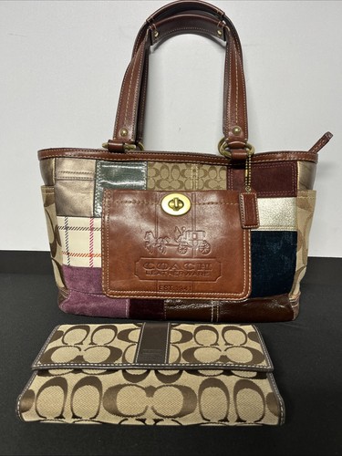 Coach Y2K Holiday Patchwork Galleria Tote Napa Pelle Scamosciata Velluto e Portafoglio