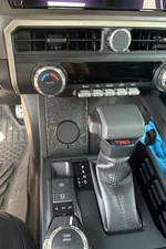 2024-2025 Toyota Tacoma   / 4Runner (Gen 6) Wireless Charging - CHARGER INCLUDED