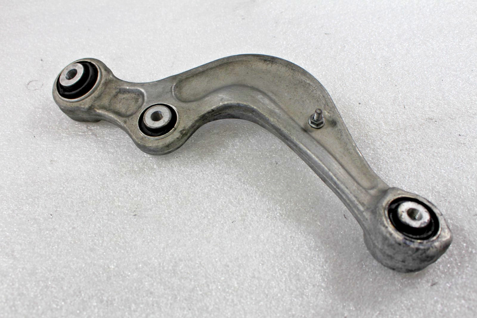 Lamborghini Urus, Rear Upper Control Arm, Used, P/N 4M0505323G